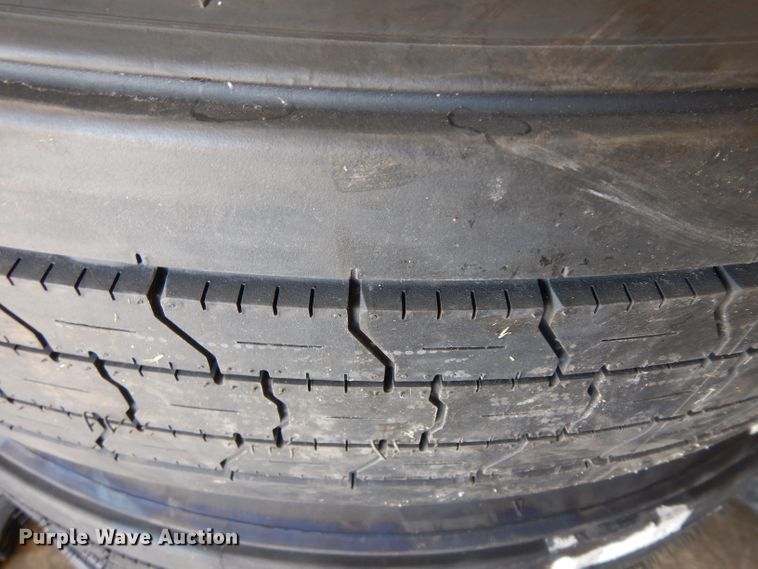 image for item GW9134 (4) 285/75R24.5 tires