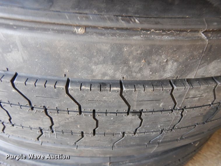 image for item GW9134 (4) 285/75R24.5 tires