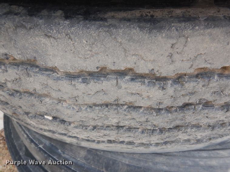 image for item GW9141 (5) 11R22.5 tires