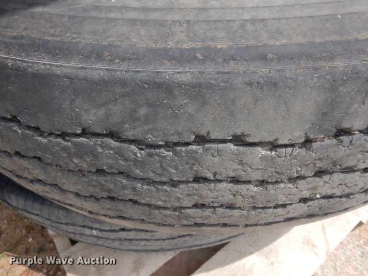 image for item GW9141 (5) 11R22.5 tires