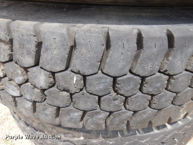 image for item GW9143 (4) 10.00-20 tires and wheels