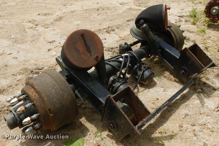 image for item GW9147 Truck axle