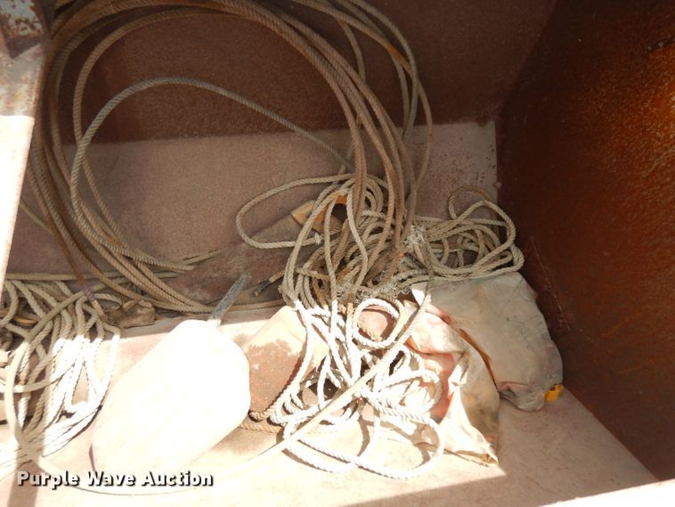 image for item GW9157 Cake feeder