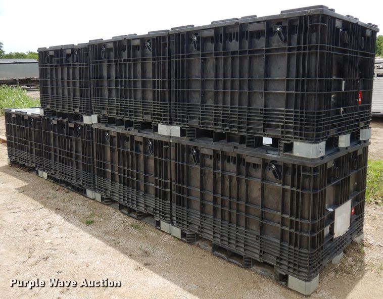 (7) plastic seed totes in Bucyrus, KS Item GW9160 sold Purple Wave