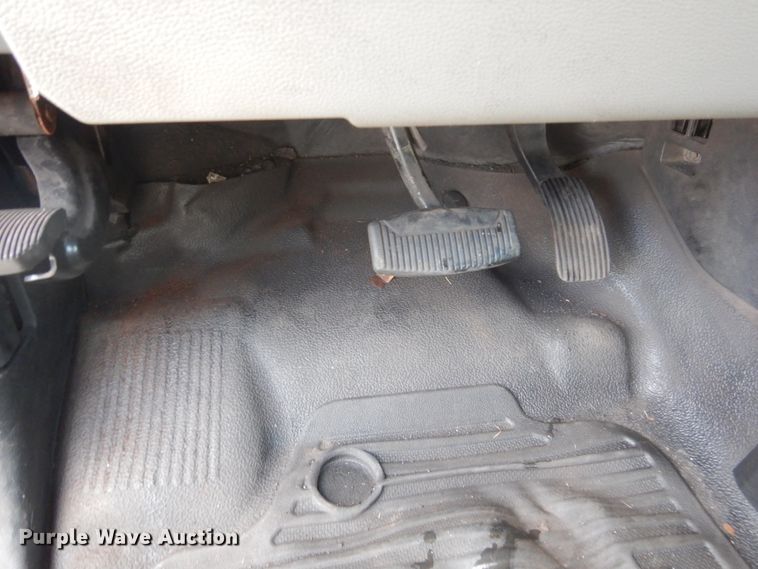 image for item GW9818 2017 Ford F350 Super Duty  pickup truck