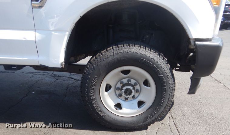 image for item GW9818 2017 Ford F350 Super Duty  pickup truck