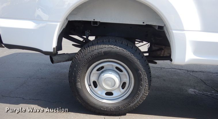 image for item GW9818 2017 Ford F350 Super Duty  pickup truck