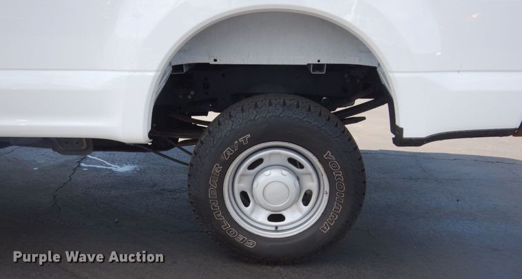 image for item GW9818 2017 Ford F350 Super Duty  pickup truck