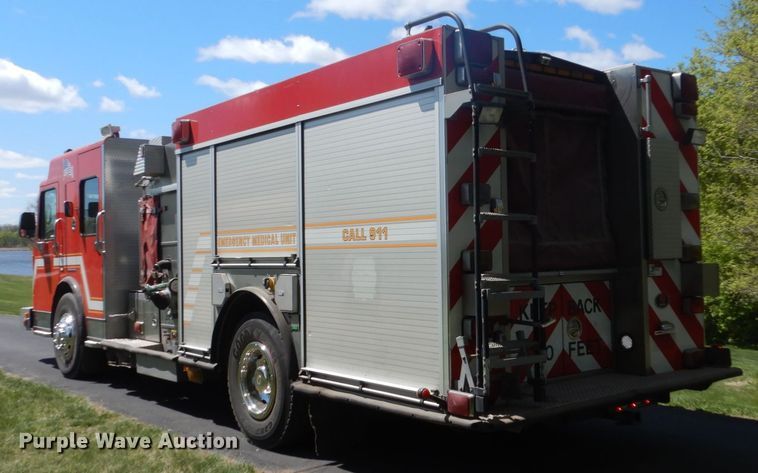 image for item GW9883 2004 Spartan General pumper fire truck