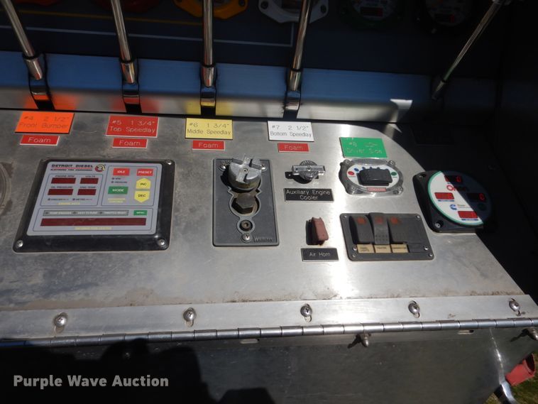 image for item GW9883 2004 Spartan General pumper fire truck