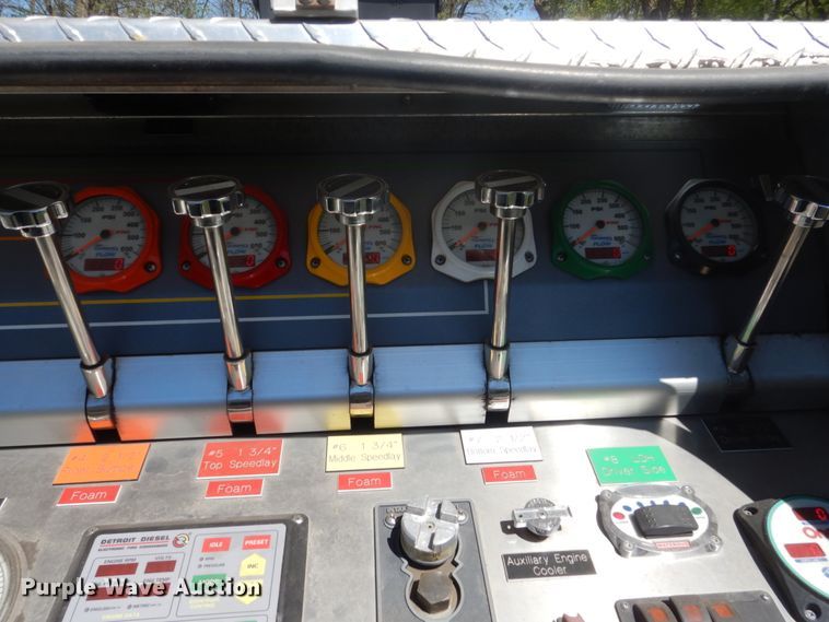 image for item GW9883 2004 Spartan General pumper fire truck