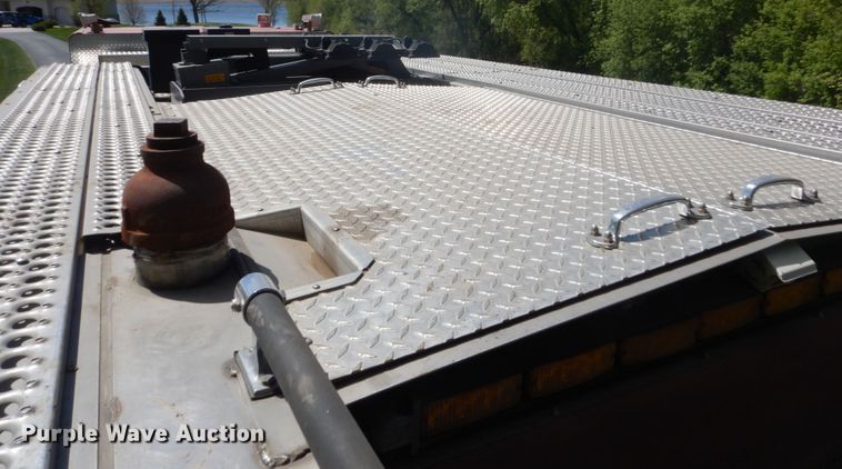 image for item GW9883 2004 Spartan General pumper fire truck