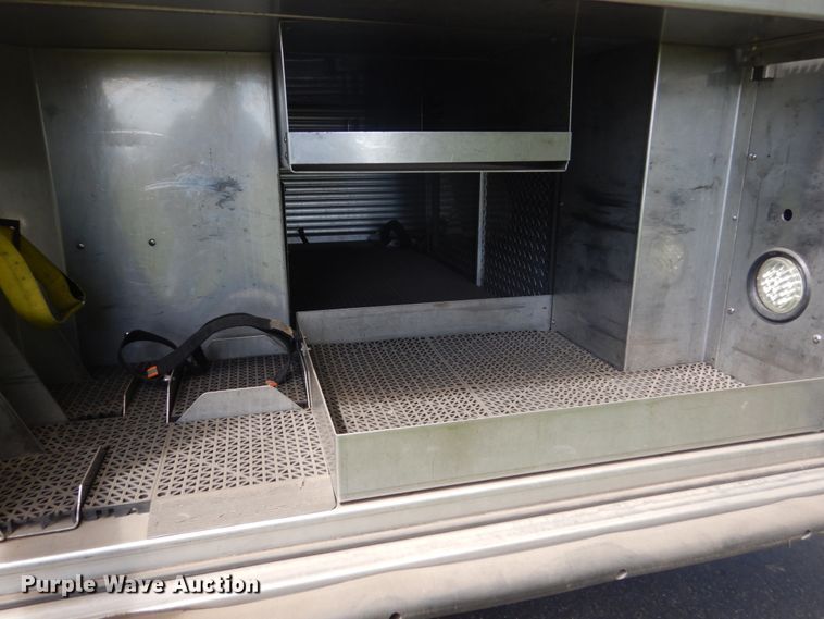 image for item GW9883 2004 Spartan General pumper fire truck