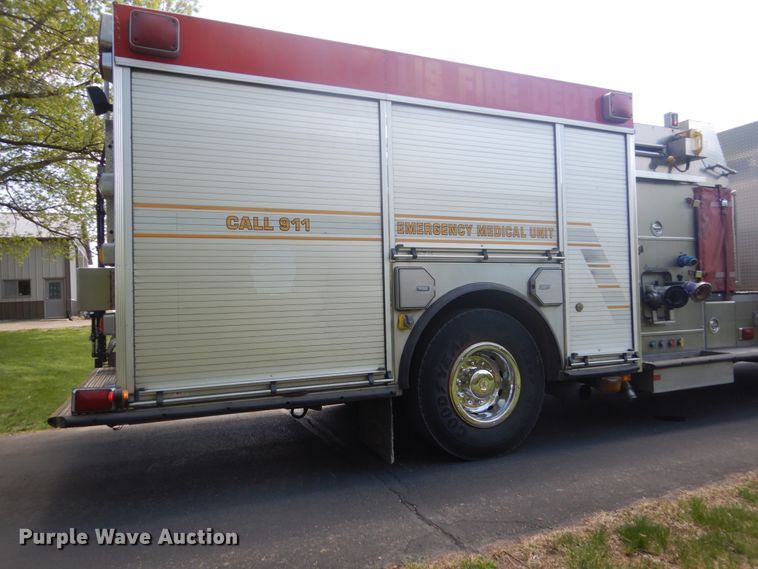 image for item GW9883 2004 Spartan General pumper fire truck