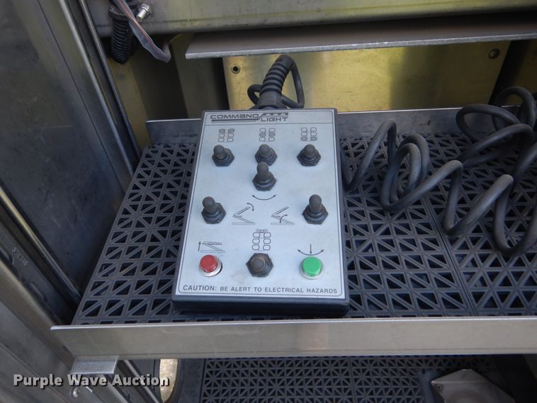 image for item GW9883 2004 Spartan General pumper fire truck