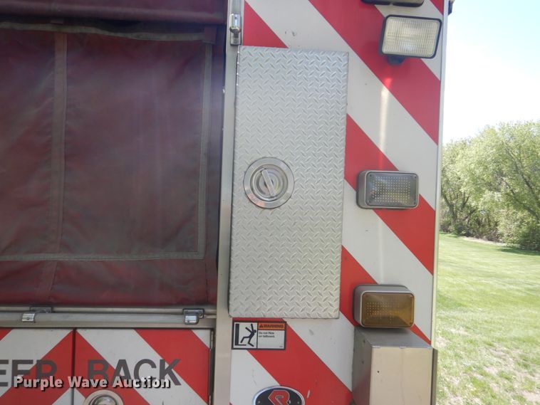 image for item GW9883 2004 Spartan General pumper fire truck