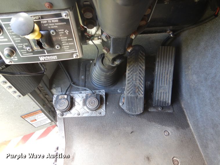 image for item GW9883 2004 Spartan General pumper fire truck