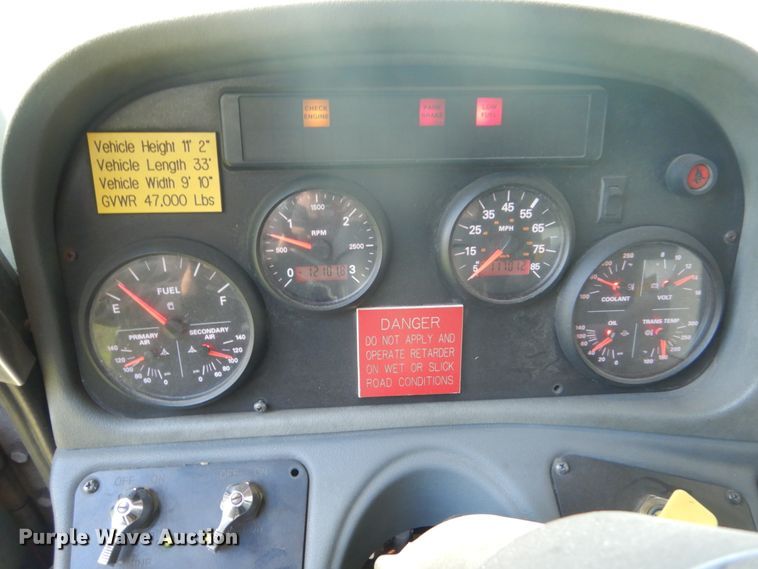 image for item GW9883 2004 Spartan General pumper fire truck