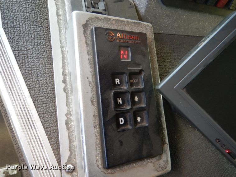 image for item GW9883 2004 Spartan General pumper fire truck