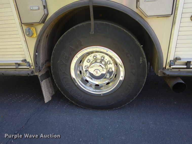 image for item GW9883 2004 Spartan General pumper fire truck