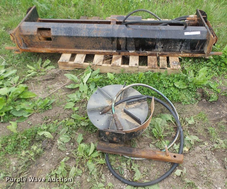 image for item GX9077 Tailgate sander with spreader