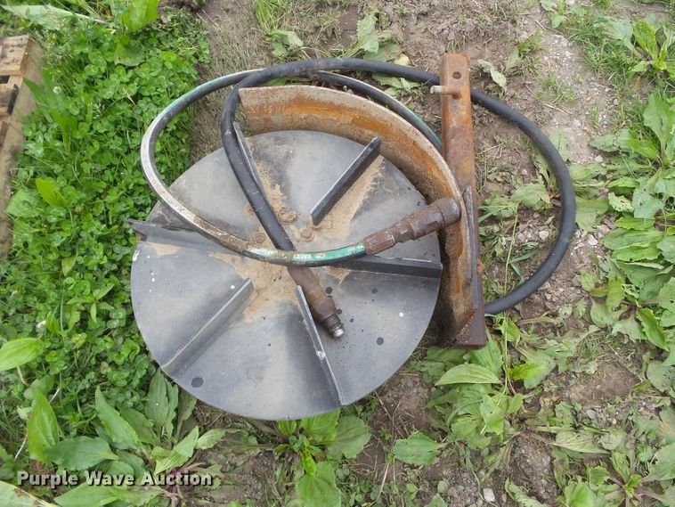 image for item GX9077 Tailgate sander with spreader