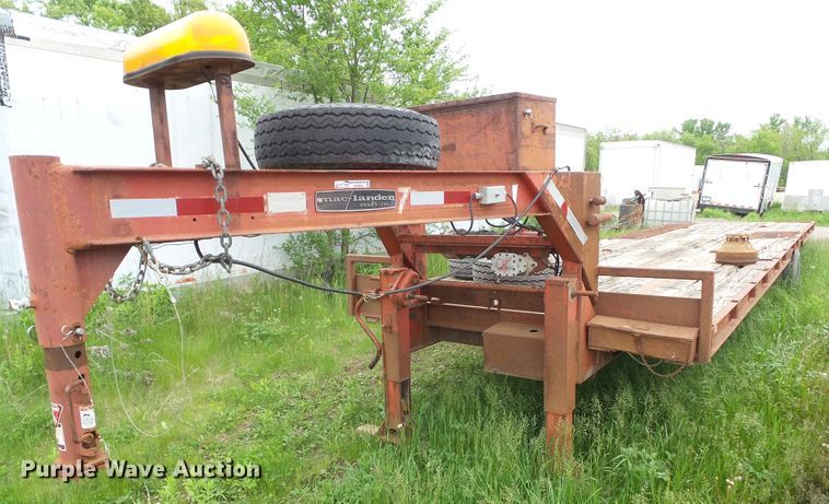 image for item GX9082 1988 Maclander GF8 equipment trailer