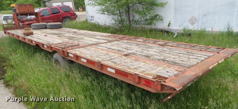 image for item GX9082 1988 Maclander GF8 equipment trailer