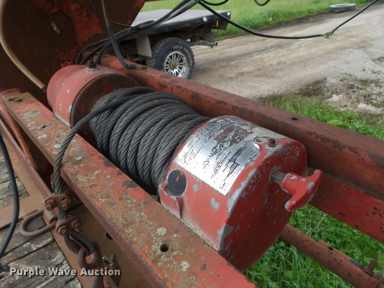 image for item GX9082 1988 Maclander GF8 equipment trailer