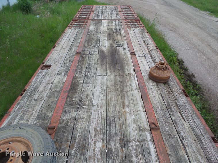 image for item GX9082 1988 Maclander GF8 equipment trailer