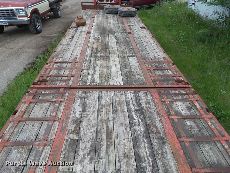 image for item GX9082 1988 Maclander GF8 equipment trailer