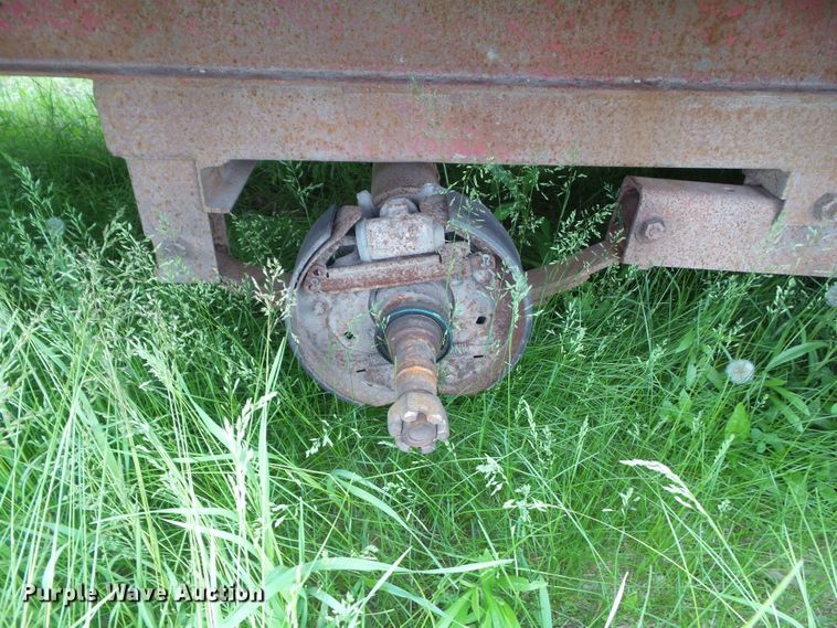 image for item GX9082 1988 Maclander GF8 equipment trailer