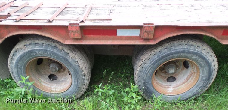 image for item GX9082 1988 Maclander GF8 equipment trailer