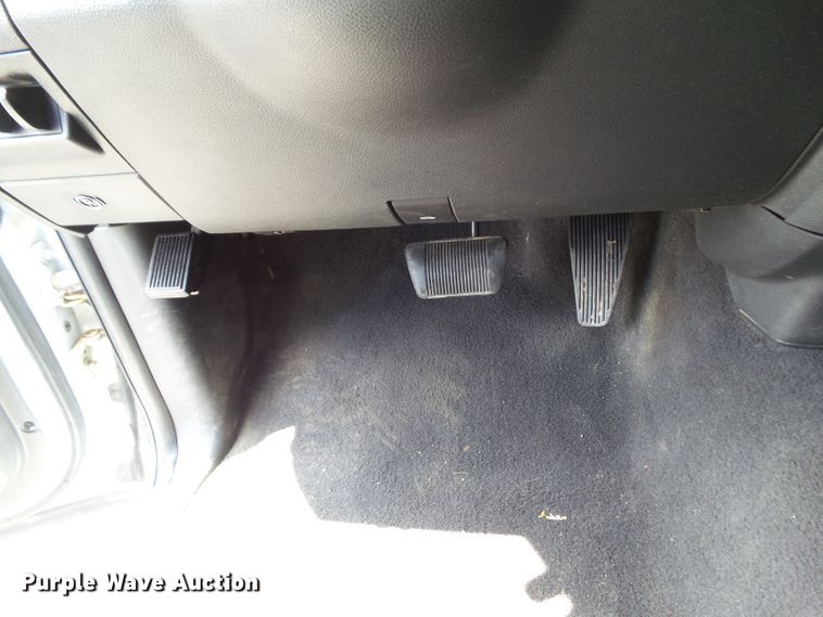 image for item GX9085 2012 Dodge Ram 1500 ST  Quad Cab pickup truck