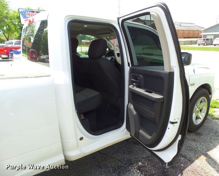 image for item GX9085 2012 Dodge Ram 1500 ST  Quad Cab pickup truck