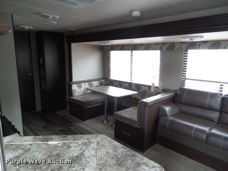 image for item GX9090 2016 Forester Patriot Limited Edition 304BS  camper