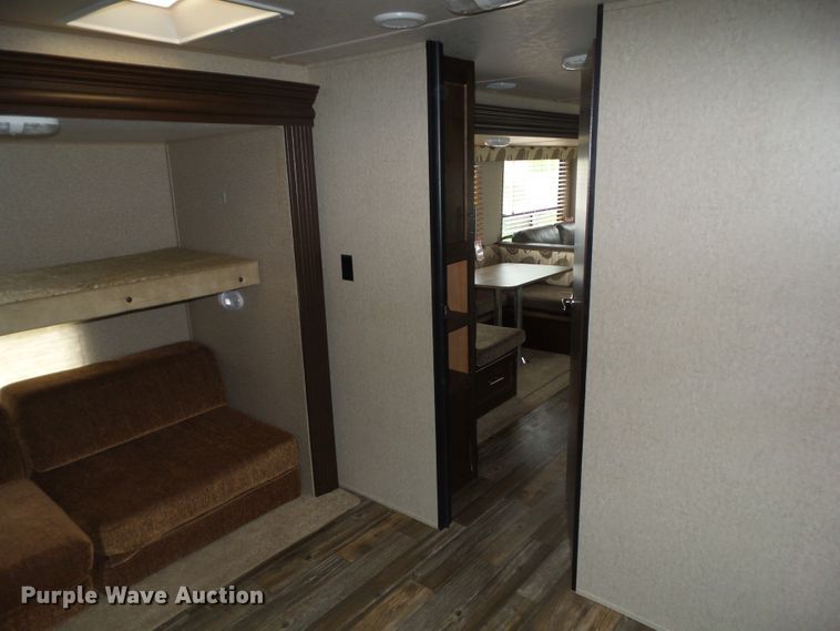 image for item GX9090 2016 Forester Patriot Limited Edition 304BS  camper