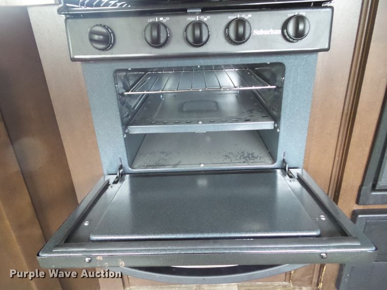 image for item GX9090 2016 Forester Patriot Limited Edition 304BS  camper