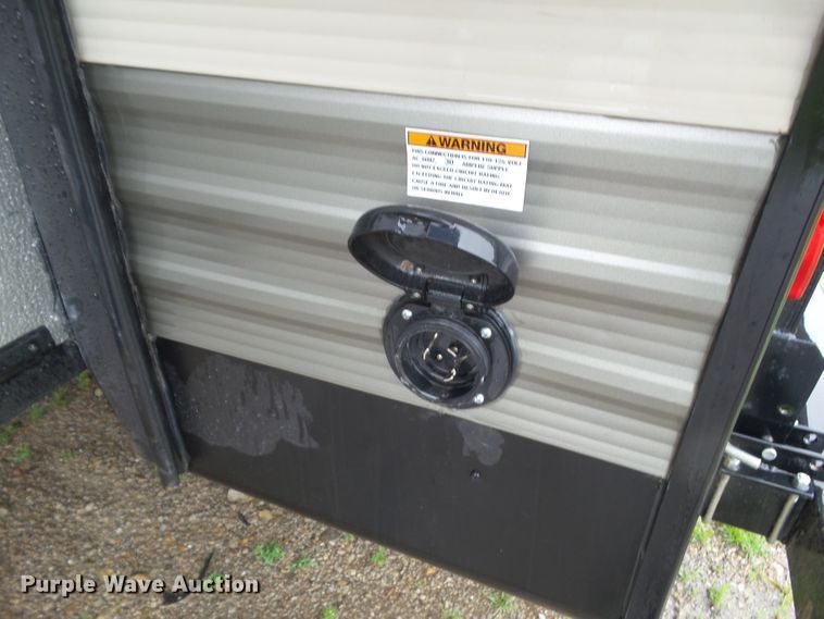 image for item GX9090 2016 Forester Patriot Limited Edition 304BS  camper