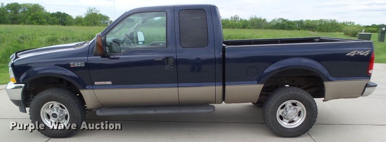 image for item GX9091 2004 Ford F350 Super Duty  SuperCab pickup truck