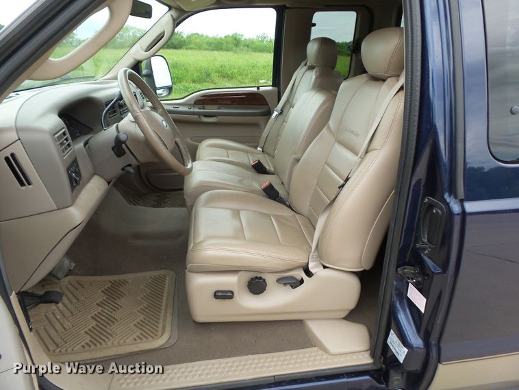 image for item GX9091 2004 Ford F350 Super Duty  SuperCab pickup truck