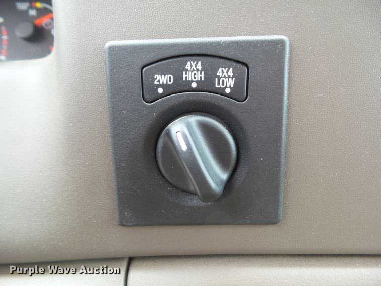 image for item GX9091 2004 Ford F350 Super Duty  SuperCab pickup truck