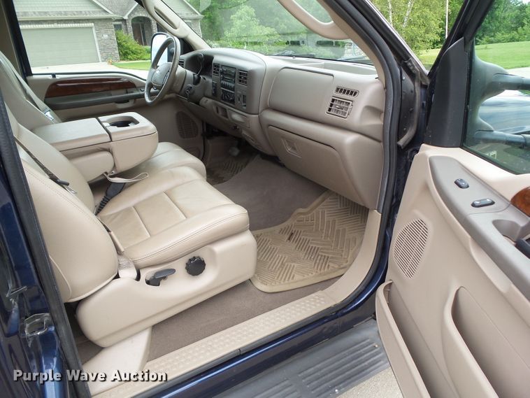 image for item GX9091 2004 Ford F350 Super Duty  SuperCab pickup truck