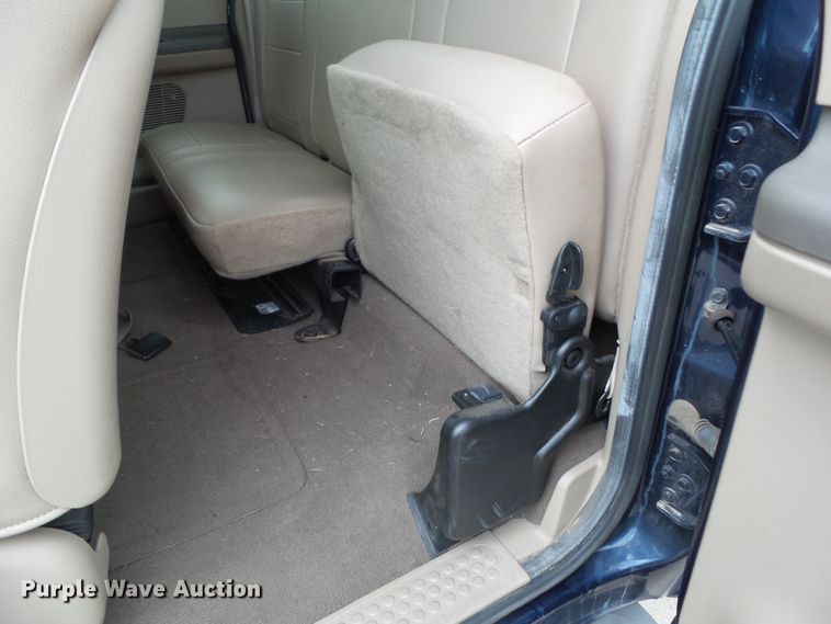 image for item GX9091 2004 Ford F350 Super Duty  SuperCab pickup truck