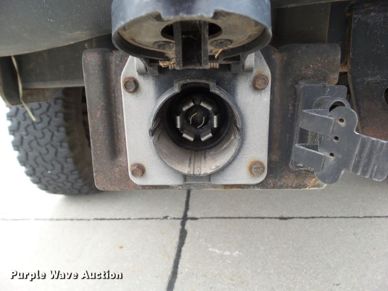 image for item GX9091 2004 Ford F350 Super Duty  SuperCab pickup truck