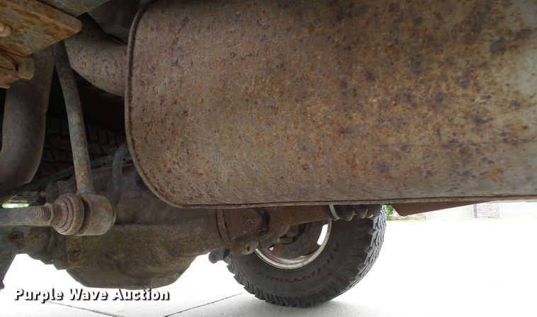 image for item GX9091 2004 Ford F350 Super Duty  SuperCab pickup truck