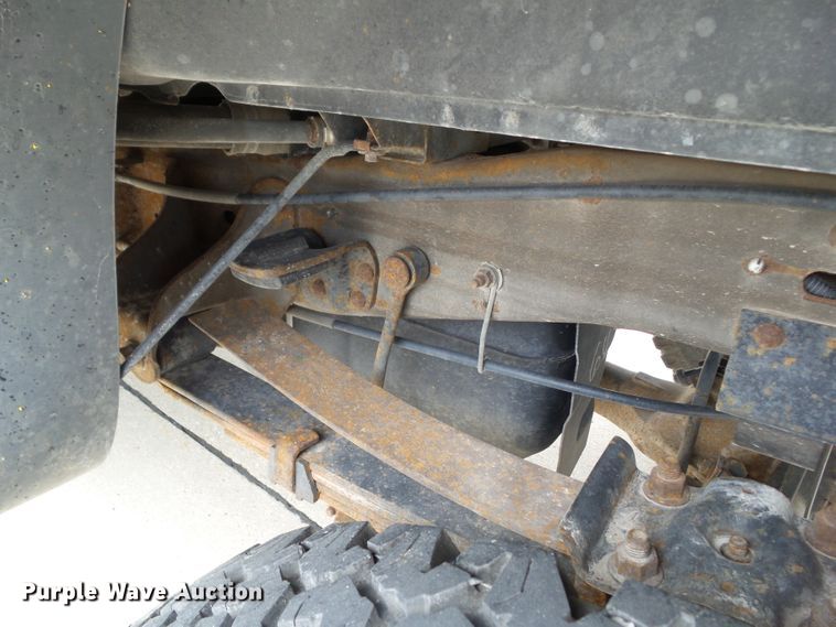 image for item GX9091 2004 Ford F350 Super Duty  SuperCab pickup truck