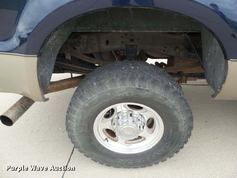 image for item GX9091 2004 Ford F350 Super Duty  SuperCab pickup truck