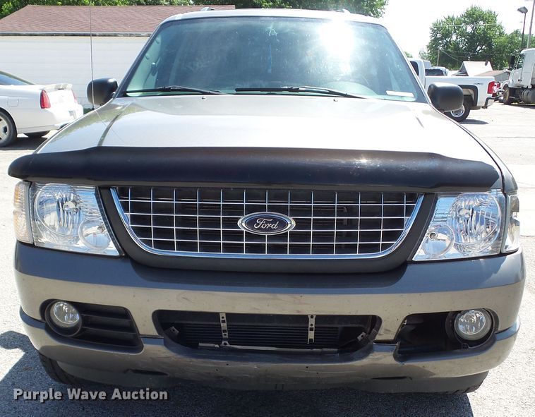 image for item GX9097 2003 Ford Explorer Limited  SUV