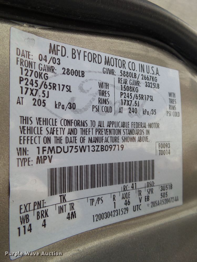 image for item GX9097 2003 Ford Explorer Limited  SUV